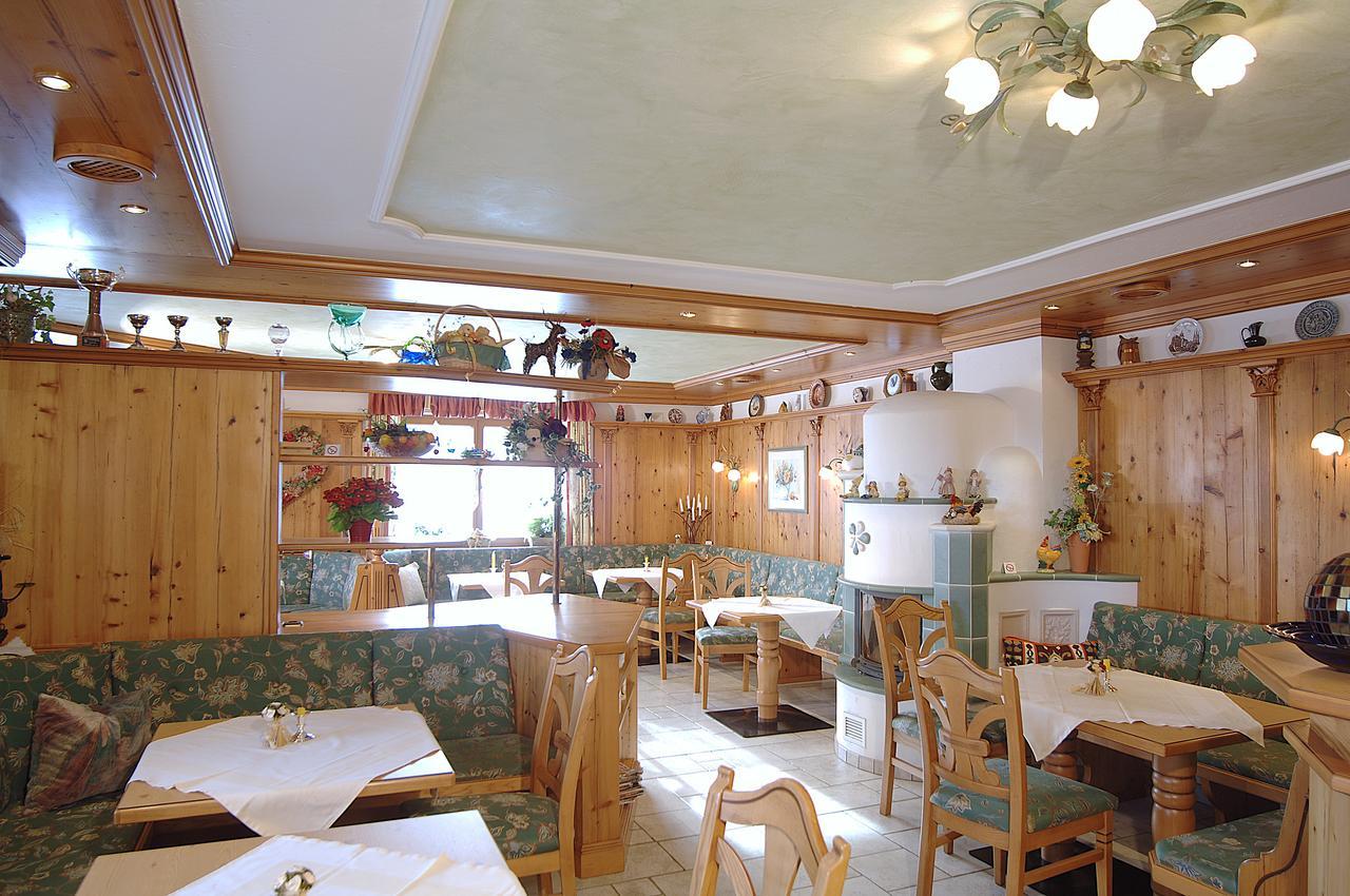 Pension & Appartements Anny Maria Alm am Steinernen Meer Esterno foto